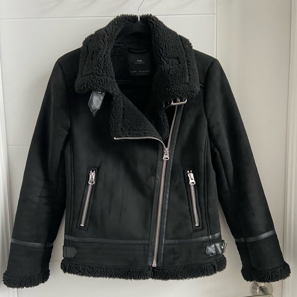 Zara Jackets & Blazers - Zara Black Faux Sherpa and Suede Motto Jacket
